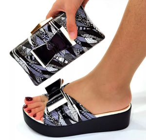 Women Multicolored Print Platform Slide On Sandals Handbag Set