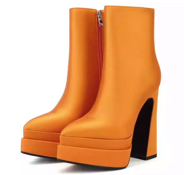 Women Pointed Toe Fashion Zip Up Ankle Boots