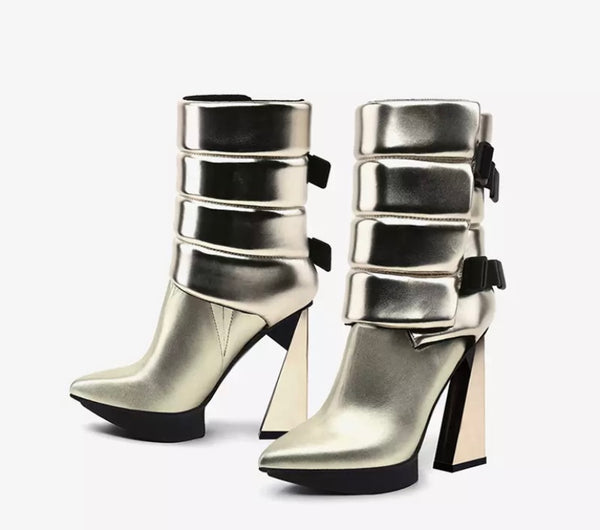 Women Fashion Buckled Pointed Toe Ankle Boots