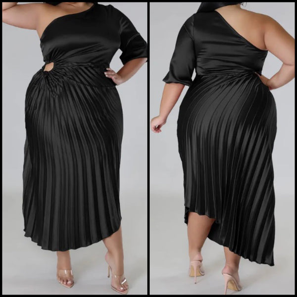 Women Sexy One Shoulder Pleated Maxi Dress