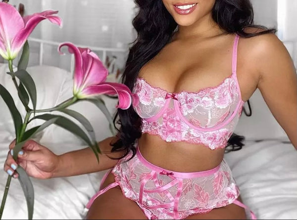 Women Sexy Floral Pink Mesh Lingerie