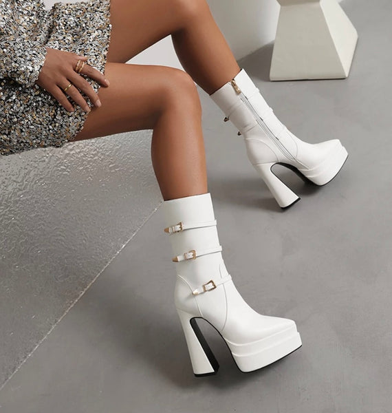 Women Pointed Toe Buckled Platform Boots