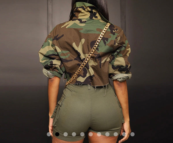 Women Fashion Full Sleeve Camouflage Crop Top