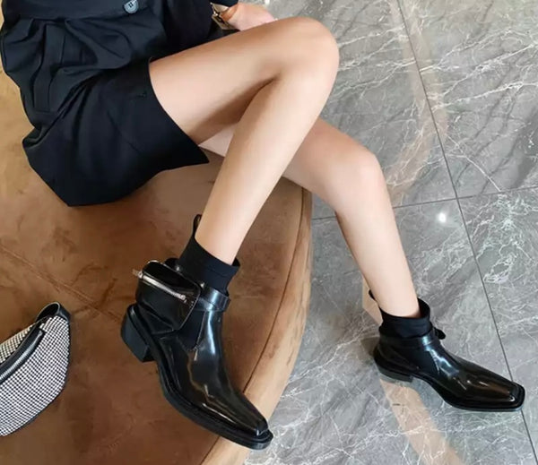 Women Black Buckled Pocket Fashion Ankle Boots