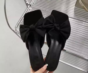 Women Color Fashion Bow Small Heel Slide On Sandals