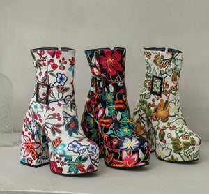 Women Buckled Floral Fashion Platform Ankle Boots