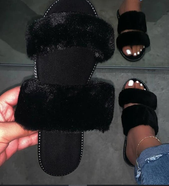 Women Fashion Faux Fur Slide-On Casual Sandals